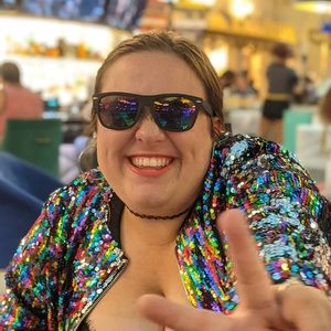 Meet your Posher, Tori